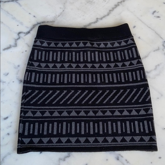 Forever 21 Mini Skirt - Picture 1 of 6